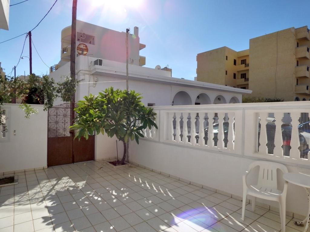 كارباثوس White House Hotel-Apart المظهر الخارجي الصورة