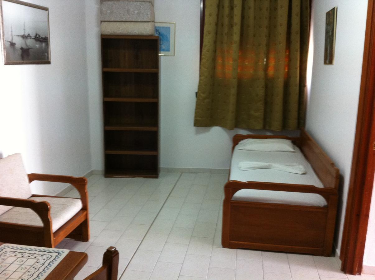 كارباثوس White House Hotel-Apart المظهر الخارجي الصورة